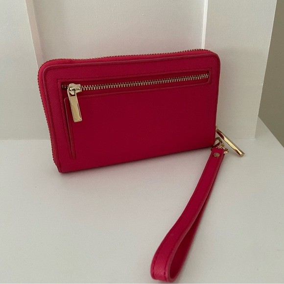Danier Pink Leather Wristlet Wallet - Picture 3 of 10